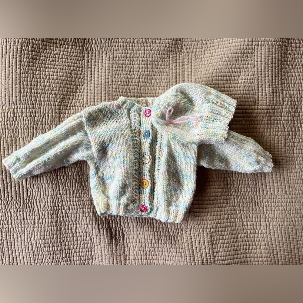 Newborn sweater set